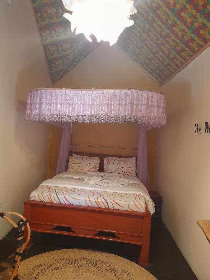 Ibrahim Garden Hostel Аруша Екстер'єр фото