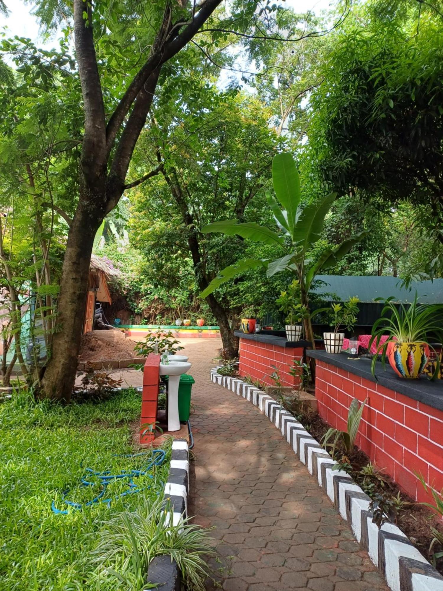 Ibrahim Garden Hostel Аруша Екстер'єр фото
